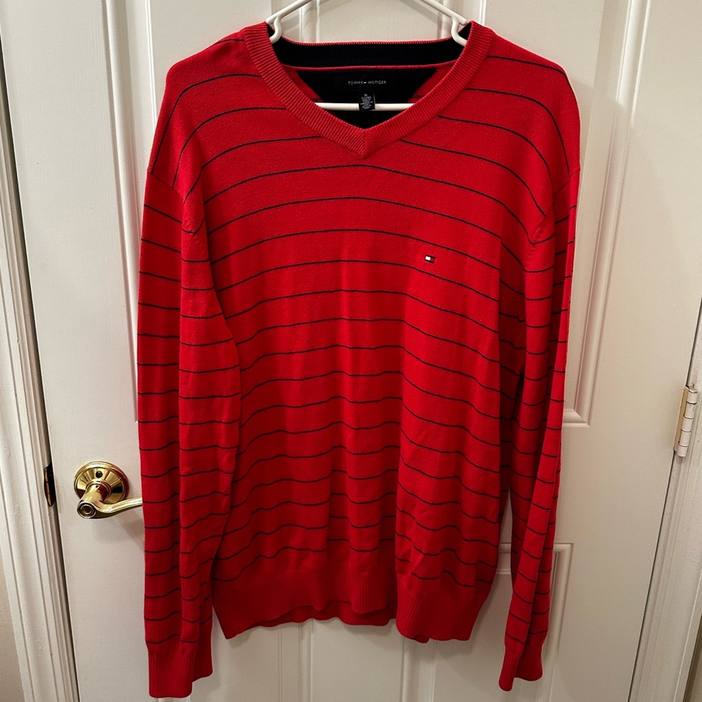 Y2K Tommy Hilfiger Sweater